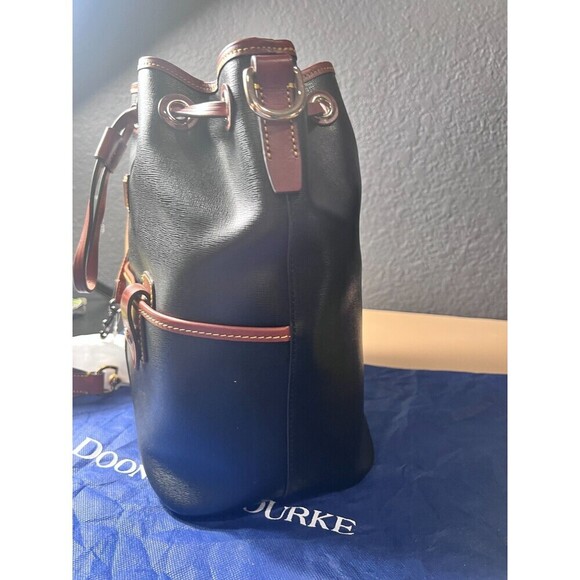 Dooney & Bourke Large Drawstring Bucket Shoulder Bag Black Designer Retro NWT - Picture 9 of 16